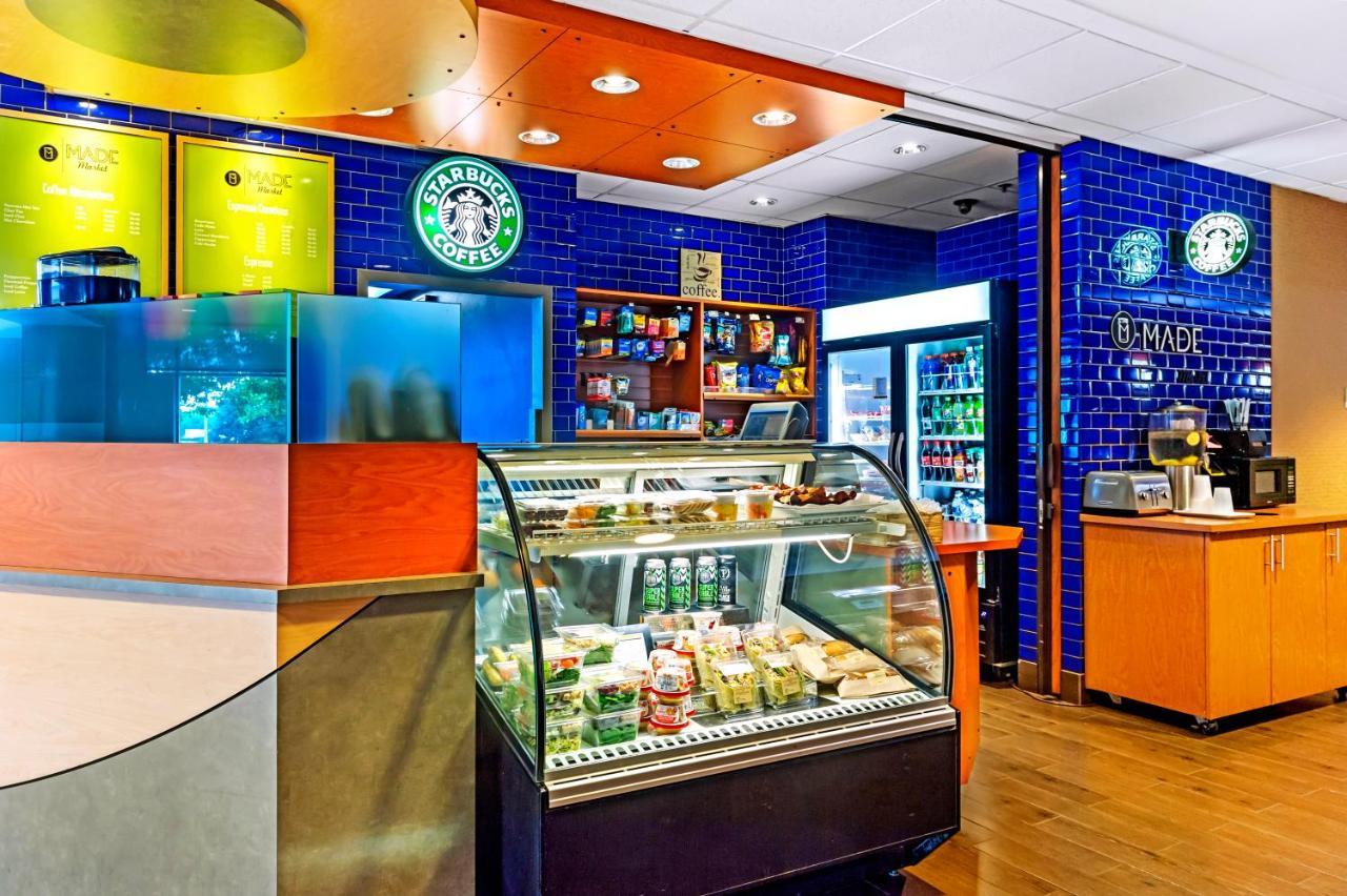 Doubletree By Hilton Minneapolis 4*